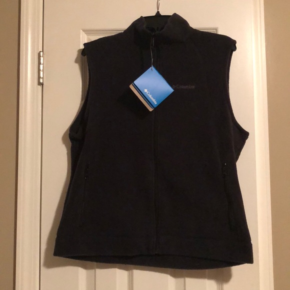 Columbia Jackets & Blazers - Women’s black Columbia vest